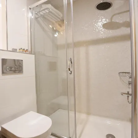 Palmiye Hotel Suites فندق اسطنبول