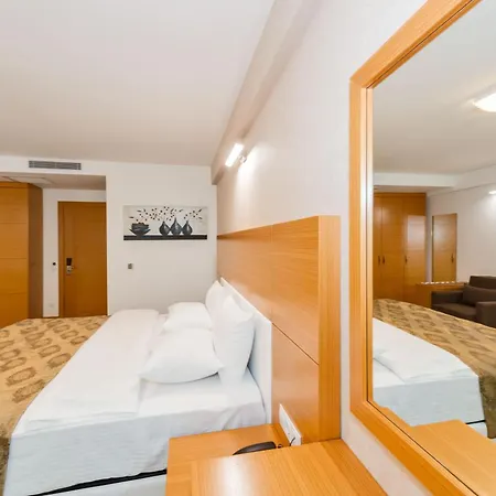 Palmiye Hotel Suites 4* اسطنبول