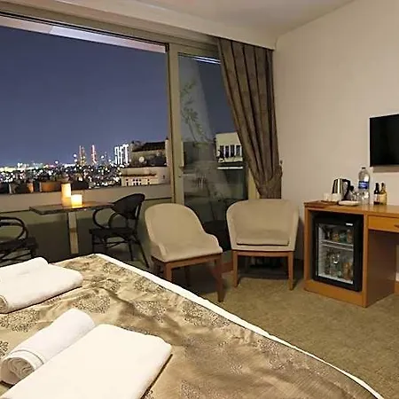 Ξενοδοχείο Palmiye 4*