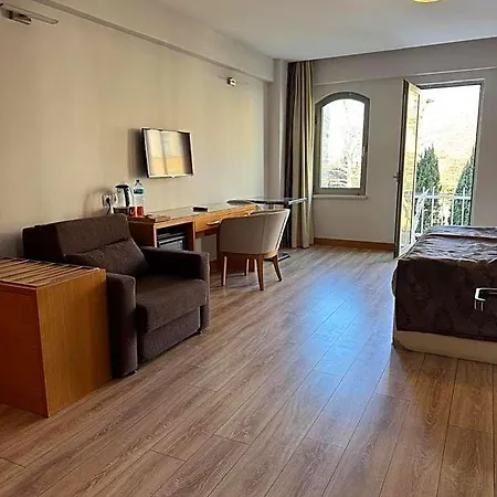Ξενοδοχείο Palmiye
