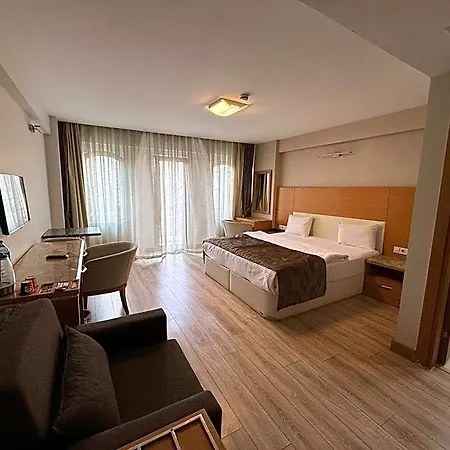 Palmiye 4*